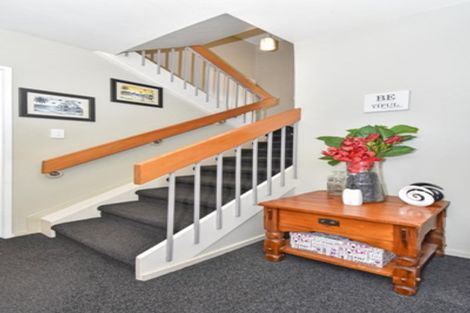 Photo of property in 88 Red Hill Road, Red Hill, Papakura, 2110