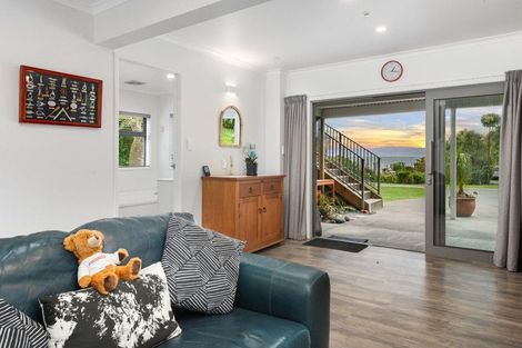 Photo of property in 142a Thames Coast Sh25 Road, Whakatete Bay, Thames, 3575