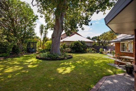 Photo of property in 10 Pastoral Lane, Hokowhitu, Palmerston North, 4410