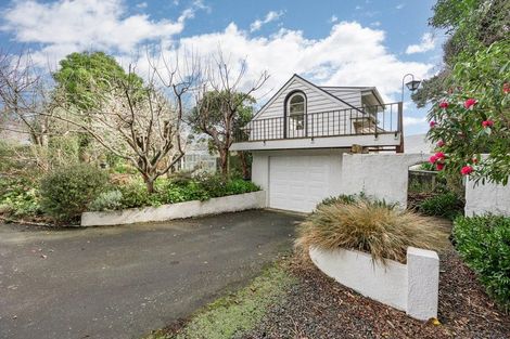 Photo of property in 11 Howard Street, Macandrew Bay, Dunedin, 9014