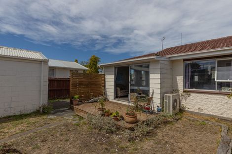 Photo of property in 2/32 Mountbatten Street, New Brighton, Christchurch, 8061