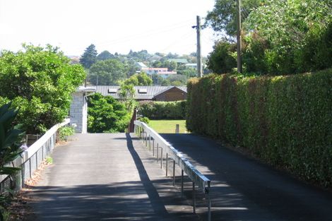 Photo of property in 76 Terry Street, Blockhouse Bay, Auckland, 0600