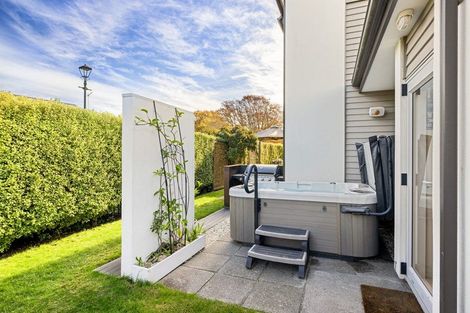 Photo of property in 2 Albion Lane, Hillmorton, Christchurch, 8024