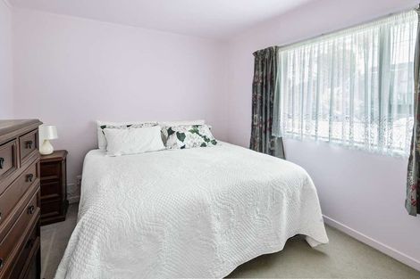 Photo of property in 2/10 Upper Bourke Street, Kilbirnie, Wellington, 6022