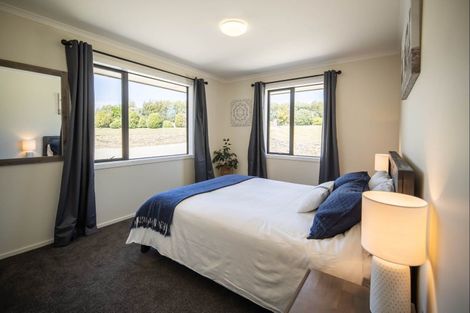 Photo of property in 280 Parsons Road, Weston, Oamaru, 9491