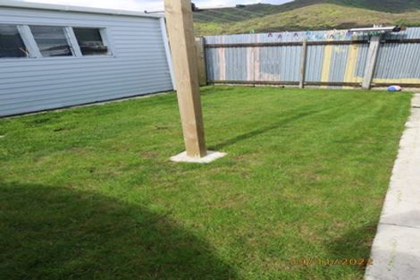 Photo of property in 2/306 Wellington Road, Wainuiomata, Lower Hutt, 5014