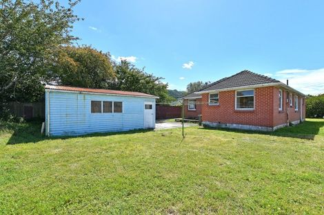 Photo of property in 4 Kelly Grove, Elderslea, Upper Hutt, 5018