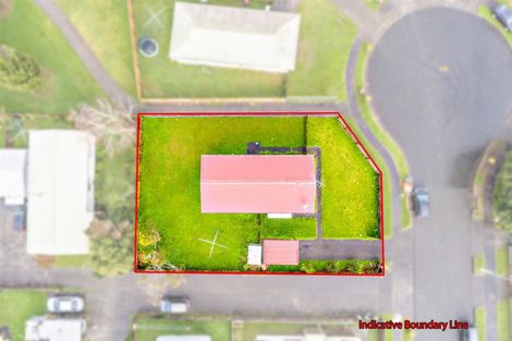 Photo of property in 18 Solveig Place, Randwick Park, Auckland, 2105