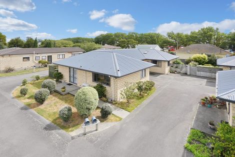 Photo of property in 2b Ferndown Lane, Bromley, Christchurch, 8062