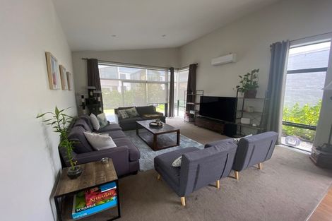 Photo of property in 20 Liberation Road, Papakura, 2110