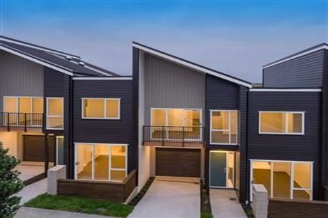 Photo of property in 2a Makura Road, Long Bay, Auckland, 0630