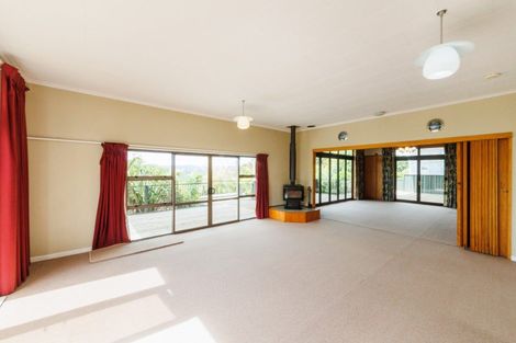 Photo of property in 2906 Kimbolton Road, Kimbolton, 4774