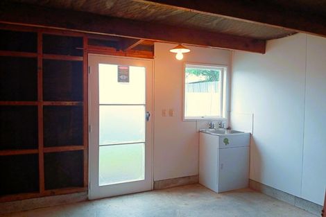 Photo of property in 1/442 Main North Road, Bay View, Napier, 4104