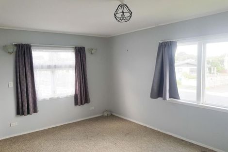 Photo of property in 2/12 Doment Crescent, Orewa, 0931