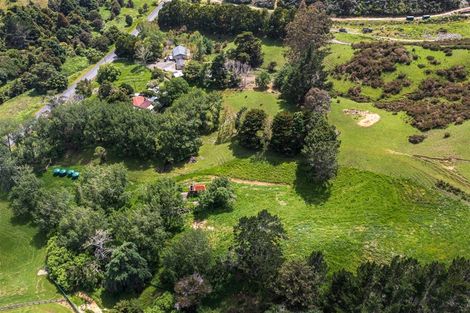 Photo of property in 863 Weranui Road, Wainui, Silverdale, 0994