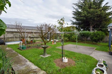 Photo of property in 240 High Street North, Carterton, 5713