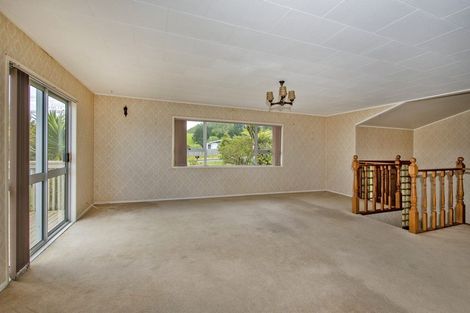 Photo of property in 62 View Road, Hikurangi, 0114