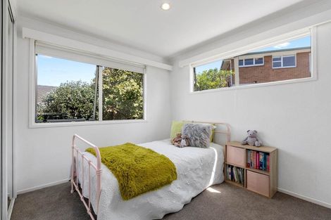 Photo of property in 5 Freya Place, Torbay, Auckland, 0630