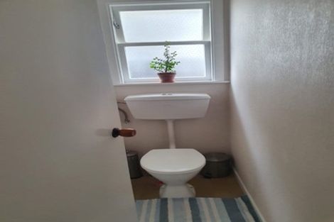 Photo of property in 1 Holmes Grove, Naenae, Lower Hutt, 5011