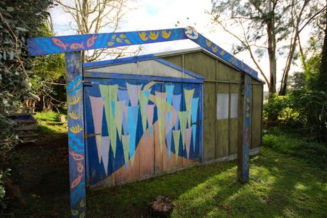 Photo of property in 1913 Paparoa Valley Road, Paparoa, 0571