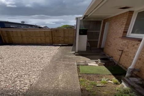 Photo of property in 2/31a Vine Street, Mangere East, Auckland, 2024