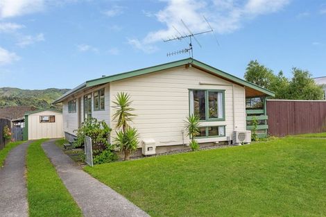 Photo of property in 13 Antrim Crescent, Wainuiomata, Lower Hutt, 5014