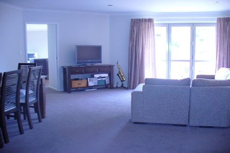 Photo of property in 3a Kiwi Avenue, Forest Lake, Hamilton, 3200