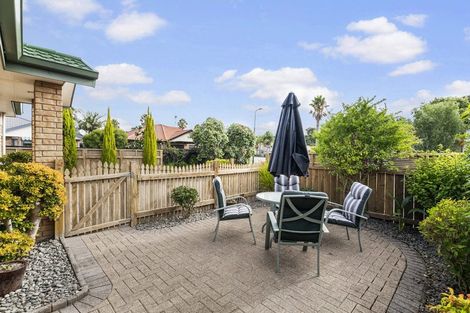 Photo of property in 28 Red Hibiscus Road, Stanmore Bay, Whangaparaoa, 0932