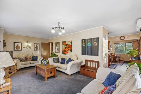 Photo of property in 15 Anich Road, Massey, Auckland, 0614