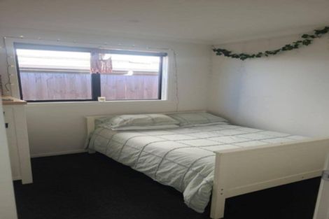 Photo of property in 5 Manawaroa Close, Grandview Heights, Hamilton, 3200