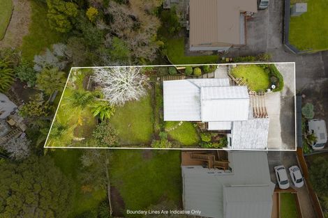Photo of property in 10b Elliston Crescent, Stanmore Bay, Whangaparaoa, 0932