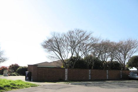 Photo of property in 59 Dyers Pass Road, Cashmere, Christchurch, 8022