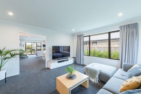 Photo of property in 6 Thomas Way, Brightwater, 7022