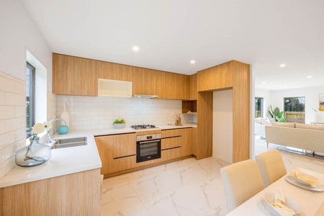 Photo of property in 6d Buisson Glade, West Harbour, Auckland, 0618