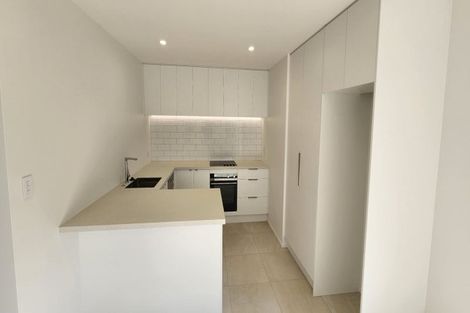 Photo of property in 33a Upjohn Street, Brooklands, New Plymouth, 4310