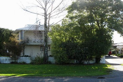 Photo of property in 1003 Railway Road South, Raureka, Hastings, 4120