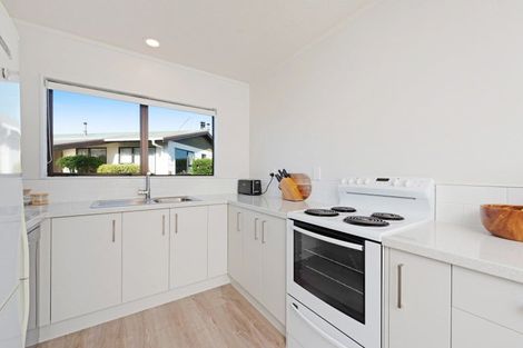 Photo of property in 4 Broadbelt Grove, Levin, 5510