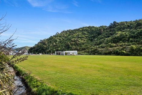 Photo of property in 15a Hampden Street, Picton, 7220