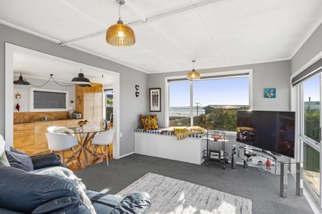 Photo of property in 6 Wainamu Road, Raglan, 3297