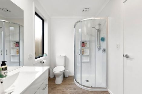 Photo of property in 28 Foley Grove, Pyes Pa, Tauranga, 3110