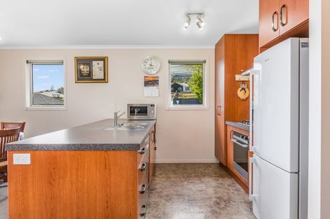 Photo of property in 19 Banks Boulevard, Whitby, Porirua, 5024