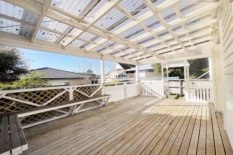 Photo of property in 1 Camden Road, Sandringham, Auckland, 1025