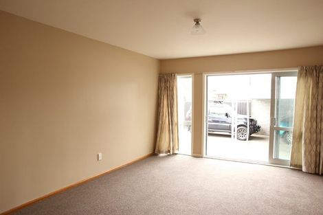 Photo of property in 4/16 Hargest Crescent, Sydenham, Christchurch, 8023