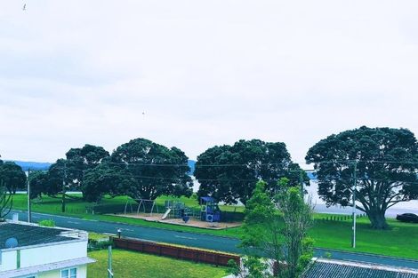 Photo of property in 2 Finch Street, One Tree Point, 0118