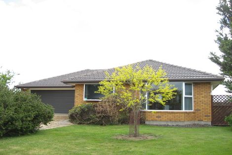 Photo of property in 10 Country Lane, Rangiora, 7400