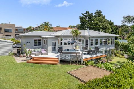Photo of property in 6a Waikareao Way, Brookfield, Tauranga, 3110