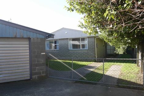 Photo of property in 22 Roswell Place, Islington, Christchurch, 8042