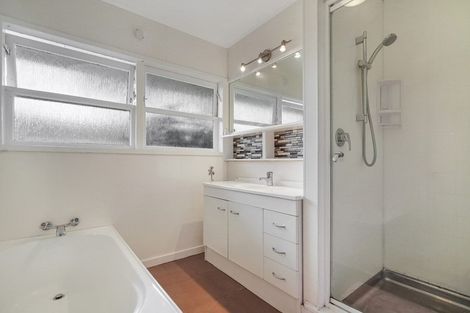 Photo of property in 34 Danbury Drive, Torbay, Auckland, 0630