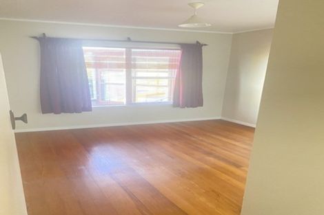Photo of property in 19 Ramillies Place, Glenfield, Auckland, 0629