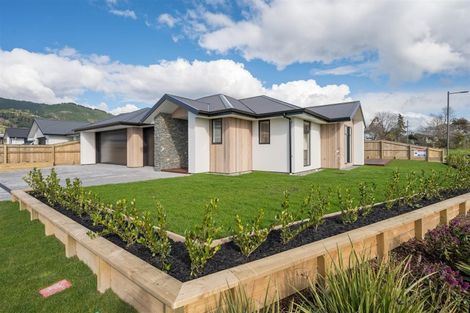 Photo of property in 2 Greenway Crescent, Hope, Richmond, 7020